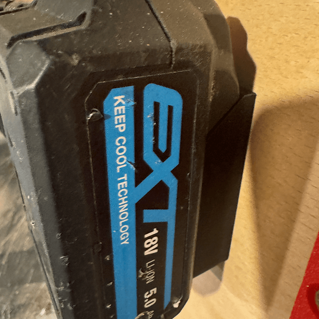 Erbauer 18v Battery Mount